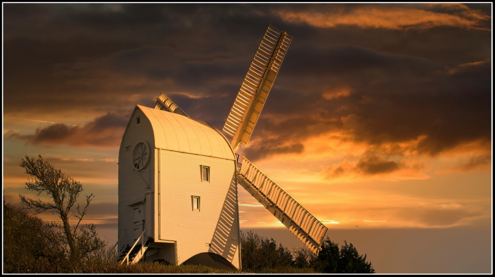 3rd Sussex windmill by Ian Scotland